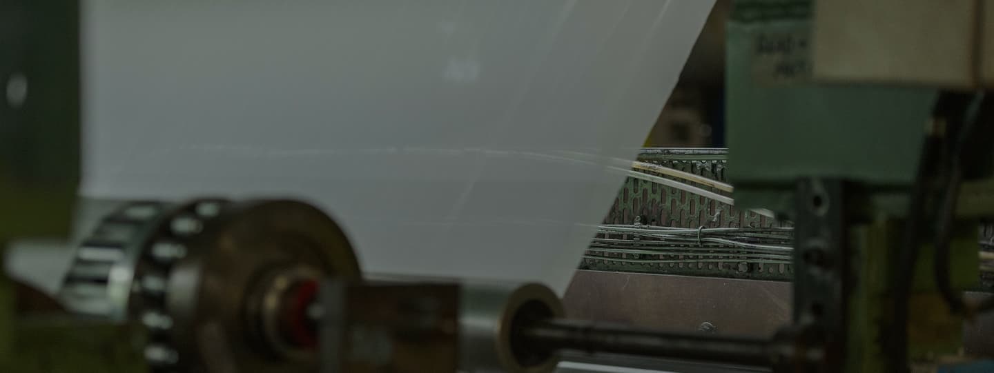 Machinery for working on fabrics