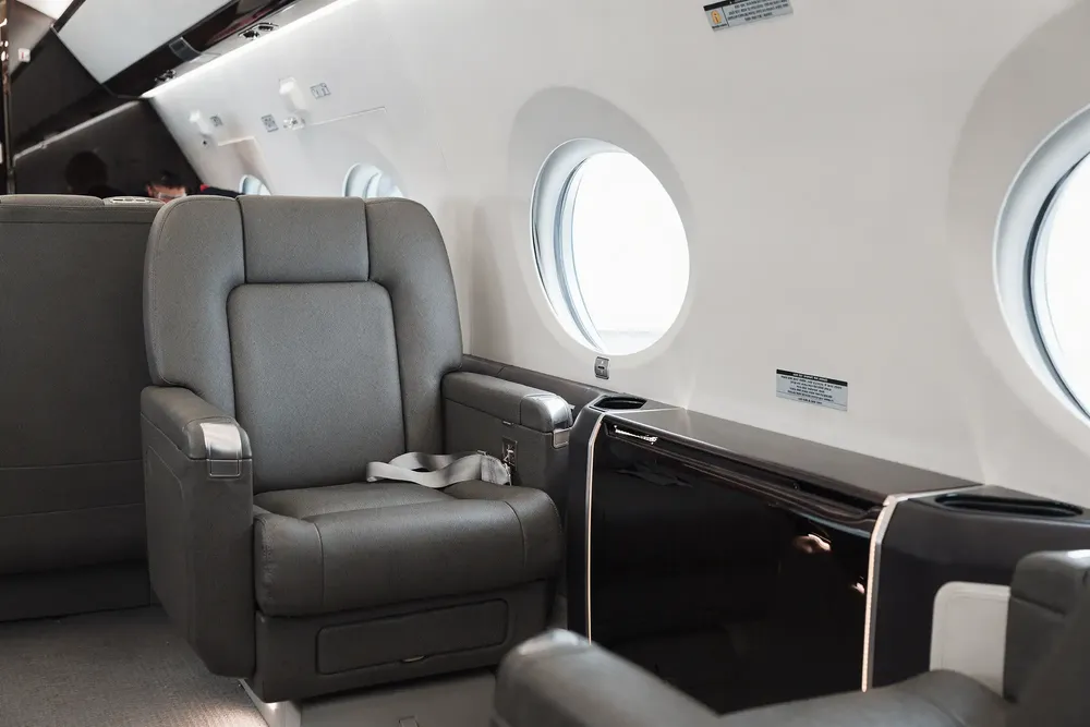 Ambla Contract Fabrics - Richmond Feather - Plane Seating